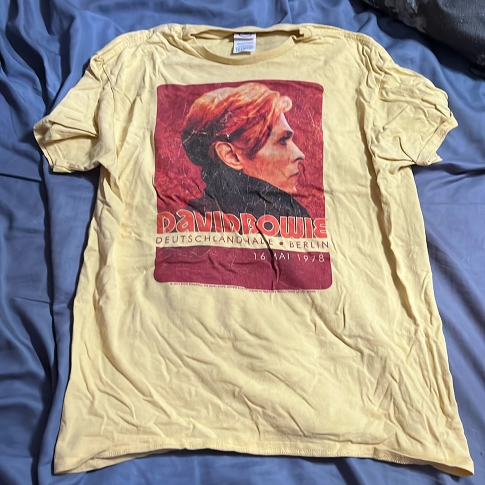 Yellow David Bowie T shirt